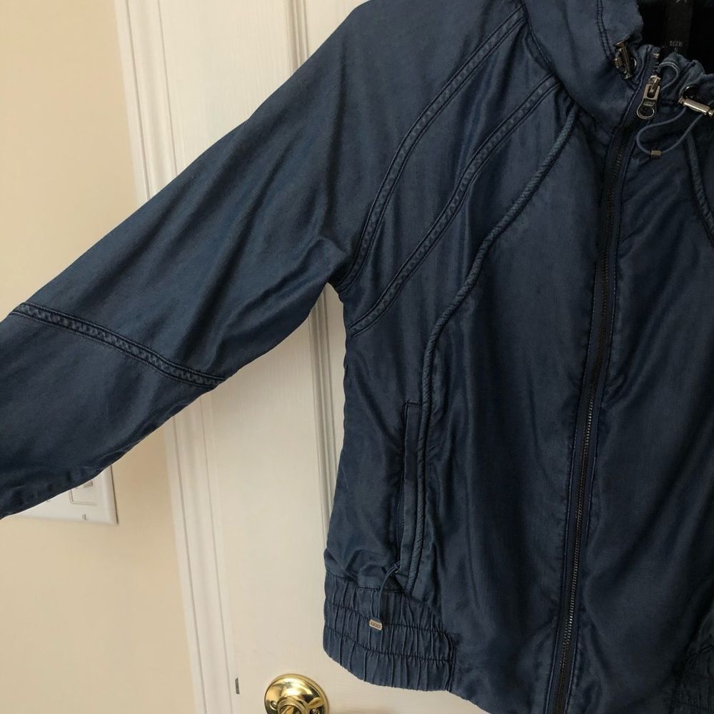 Denim-like Jacket - Picture 2 of 7